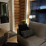 Huvilat Järvenrantamökki Nurmijärvellä