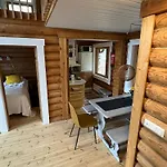 Järvenrantamökki Nurmijärvellä *