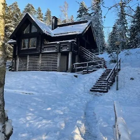 Jaervenrantamoekki Nurmijaervellae Villa