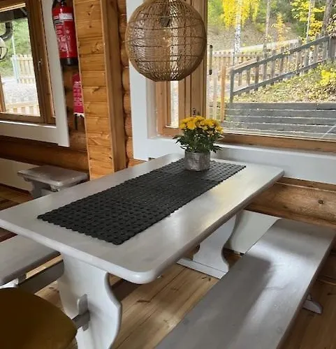 Jaervenrantamoekki Nurmijaervellae Villa Hyvinkää