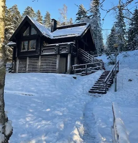 Jaervenrantamoekki Nurmijaervellae Villa